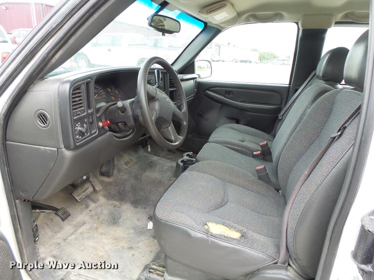 image for item DF9261 2006 Chevrolet Silverado 1500 Ext. Cab pickup truck