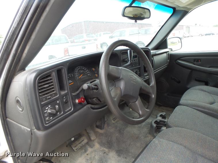 image for item DF9261 2006 Chevrolet Silverado 1500 Ext. Cab pickup truck