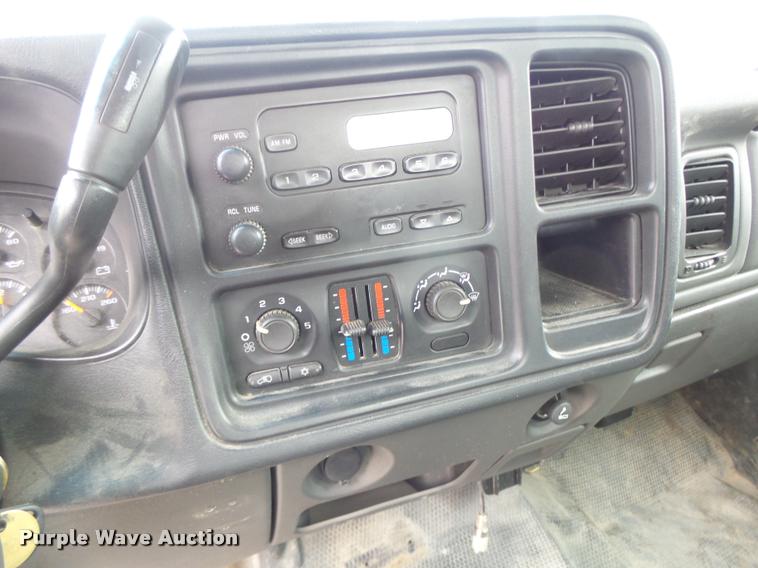 image for item DF9261 2006 Chevrolet Silverado 1500 Ext. Cab pickup truck