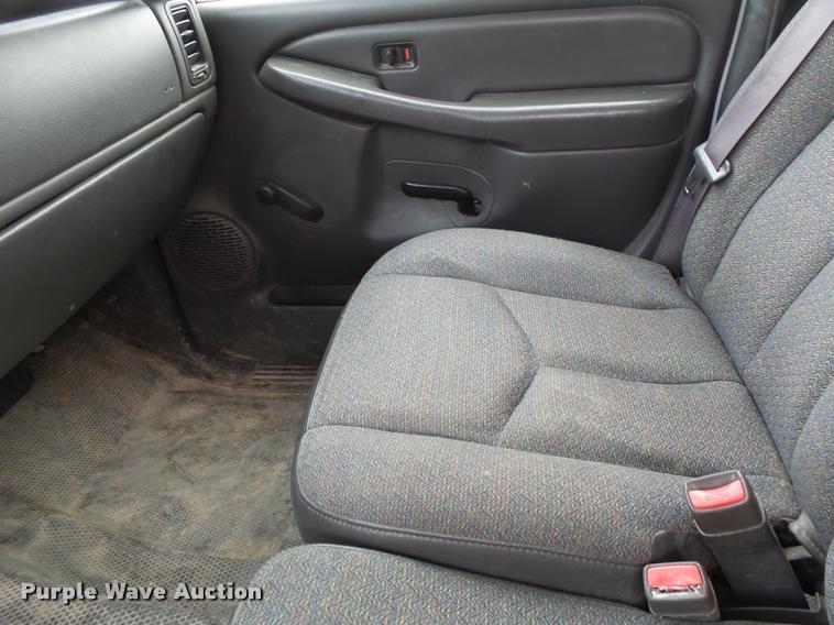 image for item DF9261 2006 Chevrolet Silverado 1500 Ext. Cab pickup truck