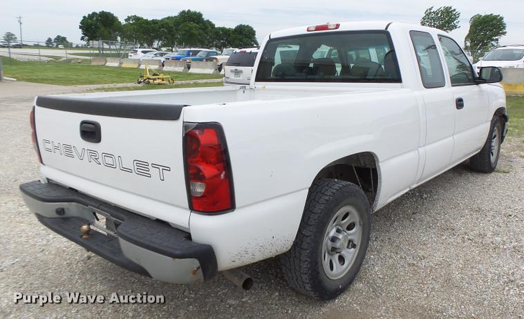 image for item DF9262 2006 Chevrolet Silverado 1500 Ext. Cab pickup truck