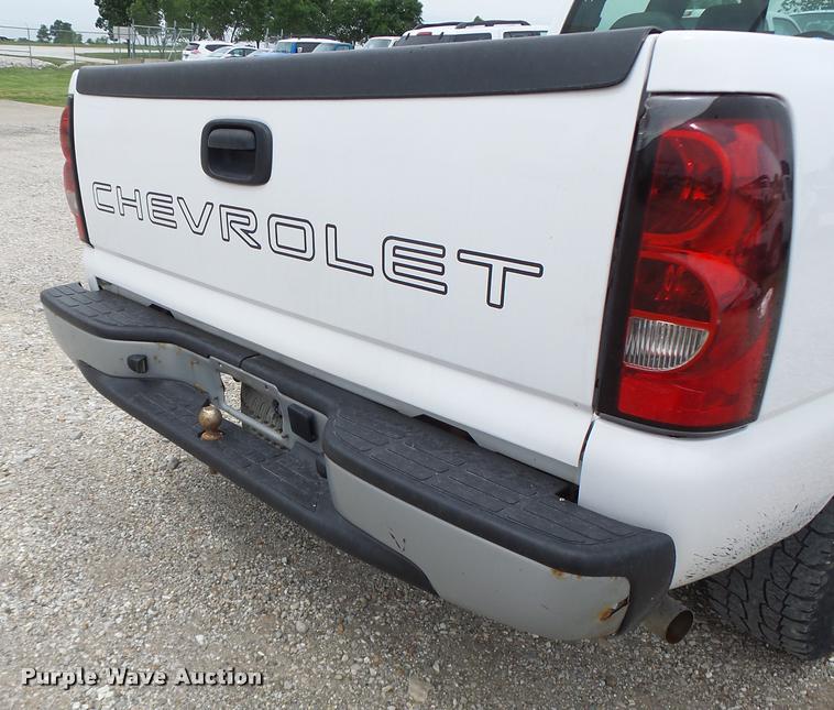 image for item DF9262 2006 Chevrolet Silverado 1500 Ext. Cab pickup truck