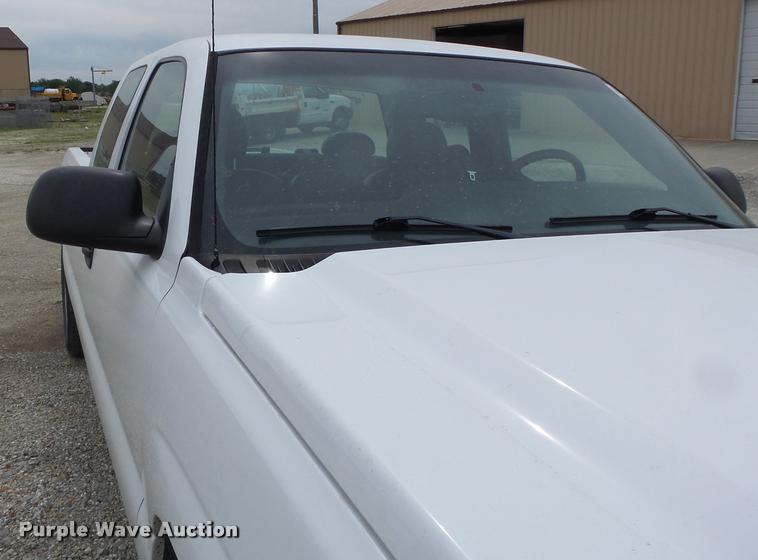 image for item DF9262 2006 Chevrolet Silverado 1500 Ext. Cab pickup truck