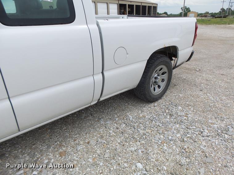 image for item DF9262 2006 Chevrolet Silverado 1500 Ext. Cab pickup truck