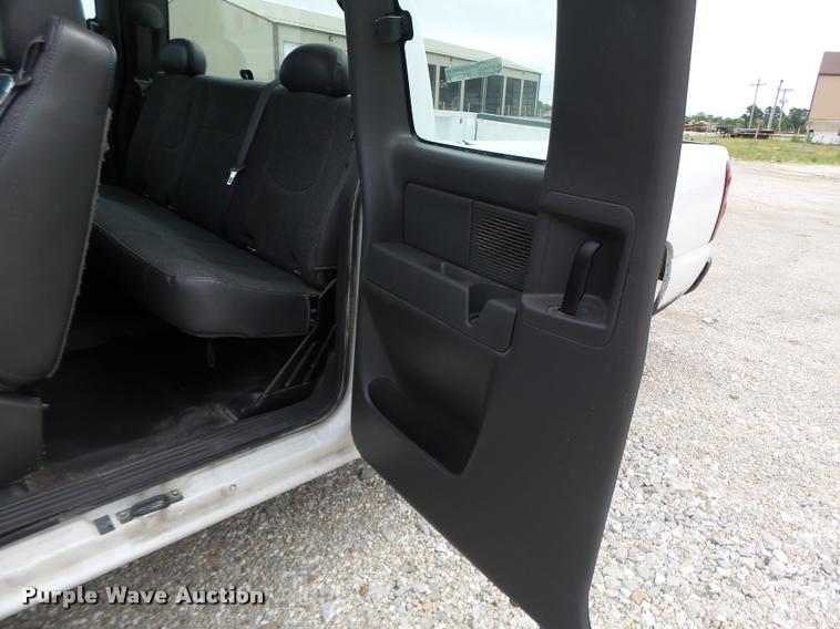 image for item DF9262 2006 Chevrolet Silverado 1500 Ext. Cab pickup truck