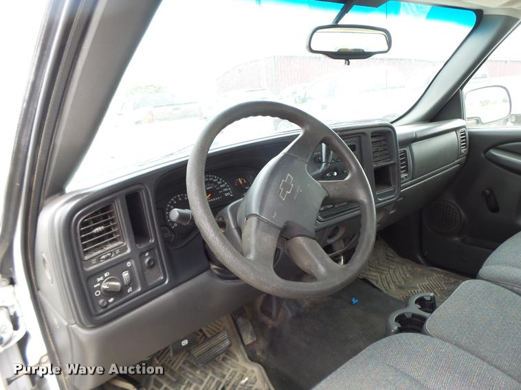 image for item DF9262 2006 Chevrolet Silverado 1500 Ext. Cab pickup truck