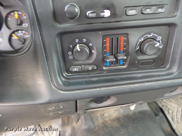 image for item DF9262 2006 Chevrolet Silverado 1500 Ext. Cab pickup truck