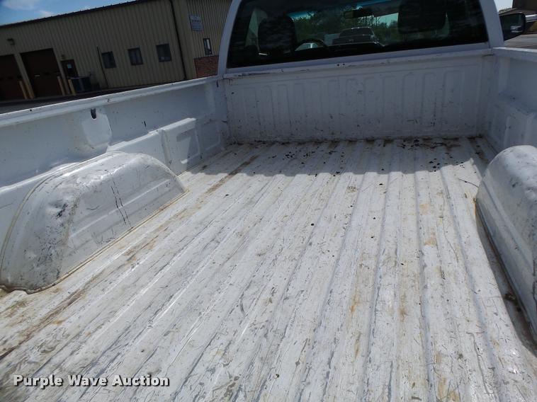 image for item DF9270 2006 Chevrolet Silverado 2500HD pickup truck