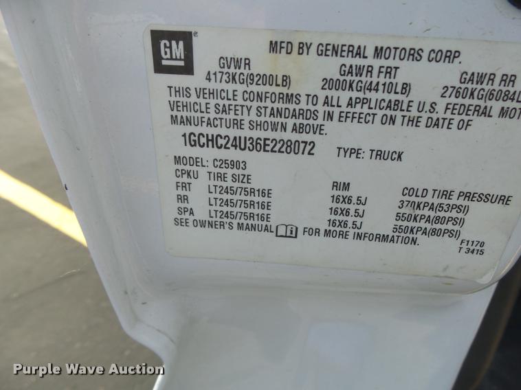 image for item DF9270 2006 Chevrolet Silverado 2500HD pickup truck