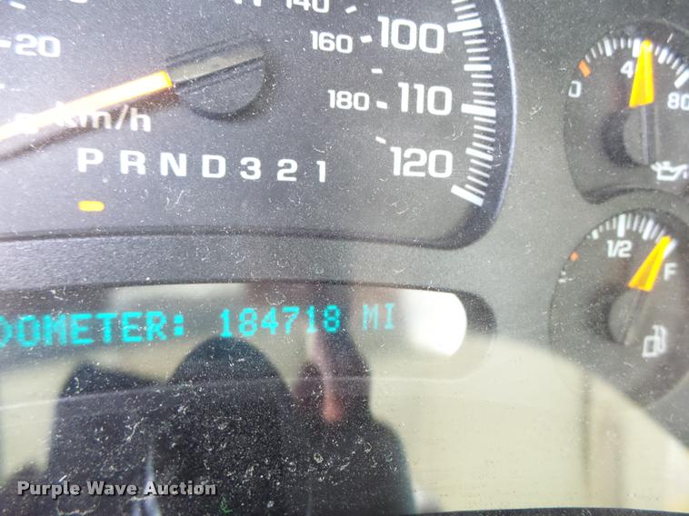 image for item DF9270 2006 Chevrolet Silverado 2500HD pickup truck