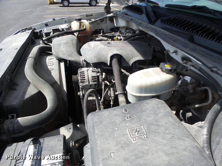 image for item DF9270 2006 Chevrolet Silverado 2500HD pickup truck