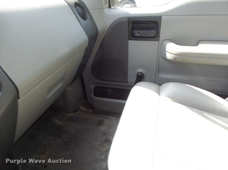 image for item DF9271 2008 Ford F150 SuperCab pickup truck