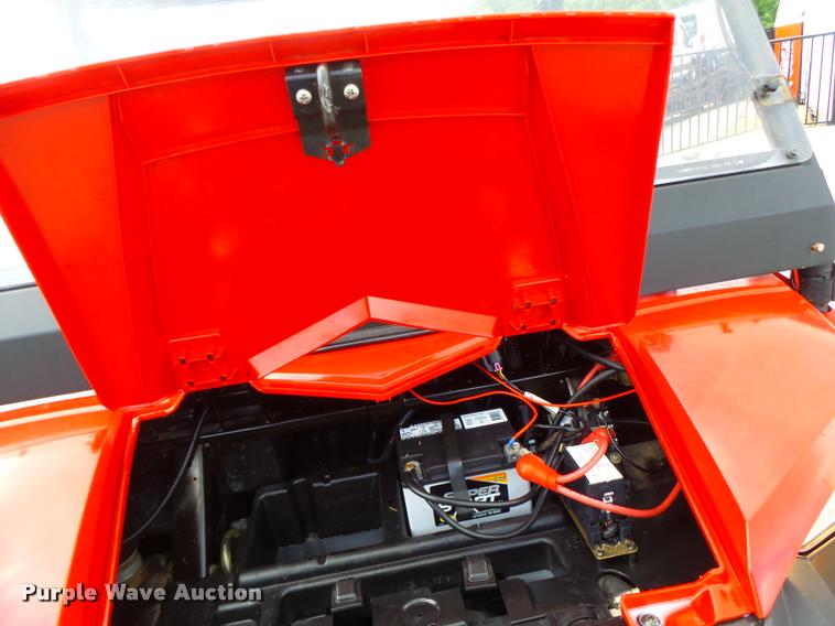 image for item DF9273 2011 Polaris Ranger XP utility vehicle