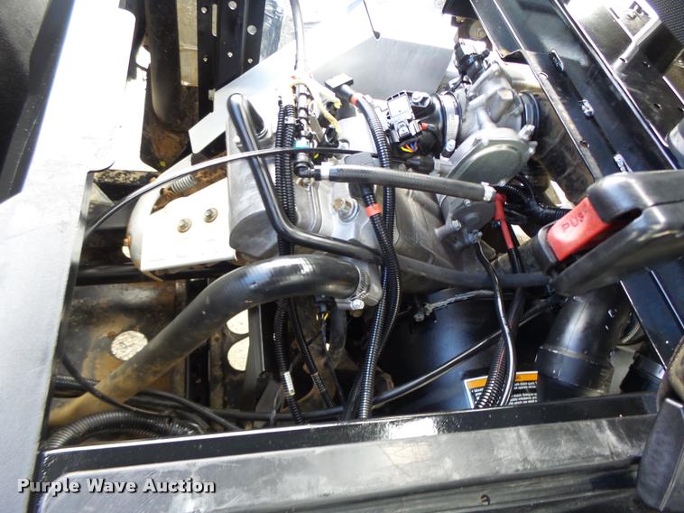 image for item DF9273 2011 Polaris Ranger XP utility vehicle