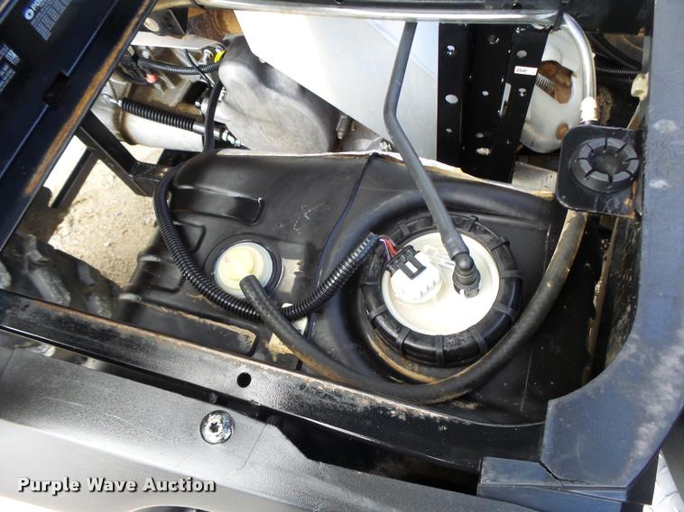 image for item DF9273 2011 Polaris Ranger XP utility vehicle