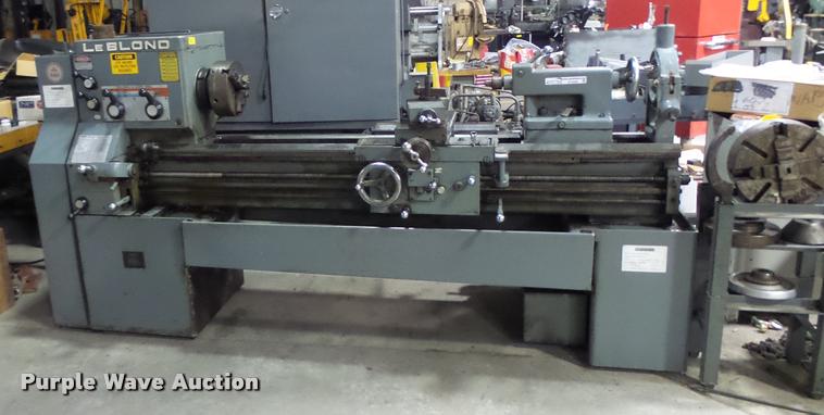 image for item DF9285 Leblond Regal lathe