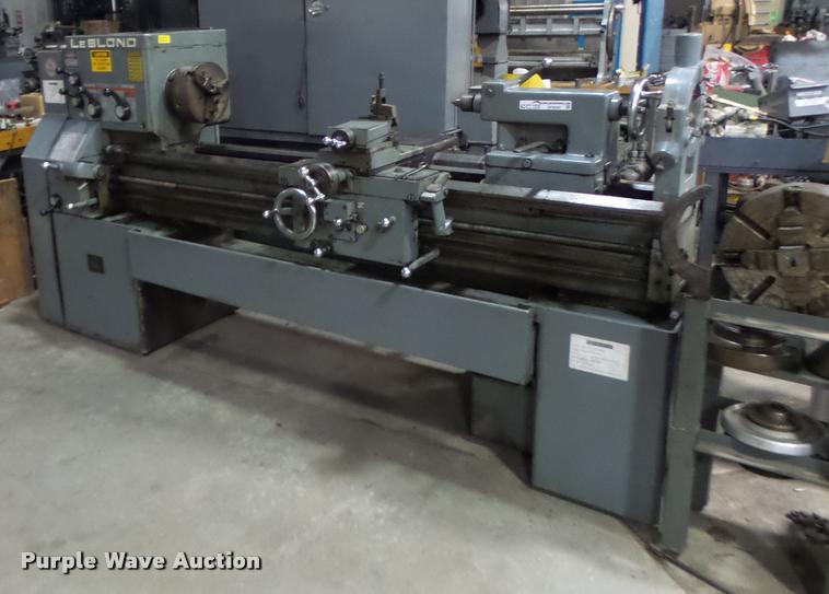 image for item DF9285 Leblond Regal lathe