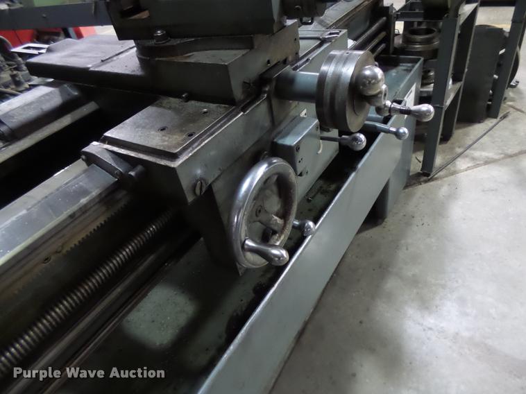 image for item DF9285 Leblond Regal lathe