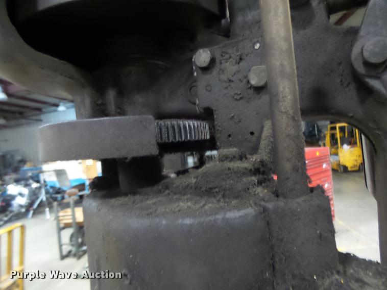 image for item DF9286 Cincinnati 21 drill