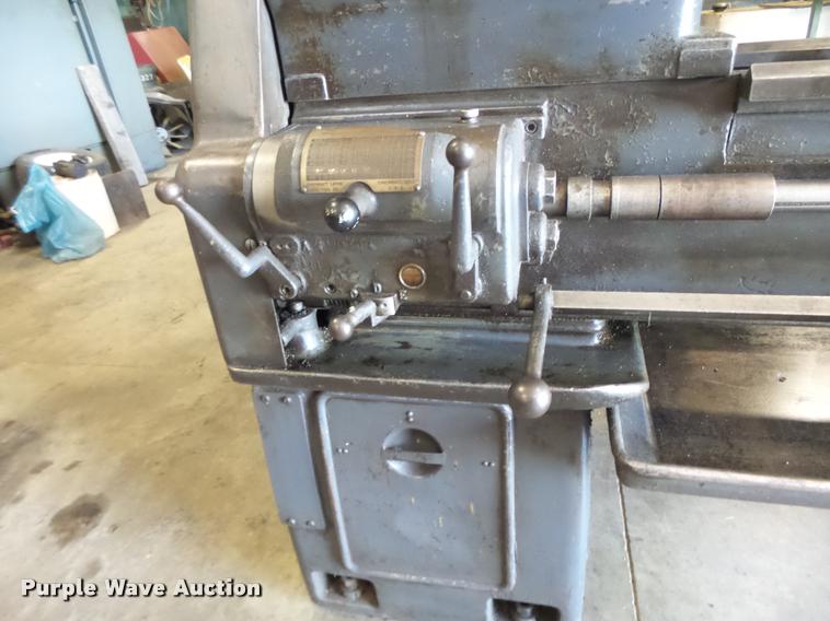 image for item DF9287 Cincinnati lathe