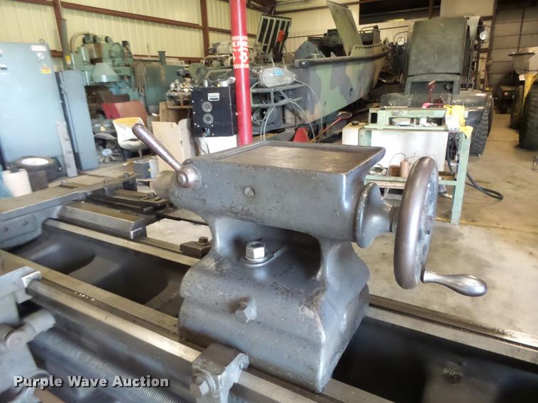 image for item DF9287 Cincinnati lathe