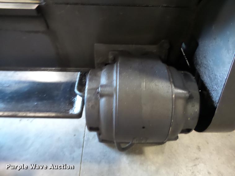 image for item DF9287 Cincinnati lathe