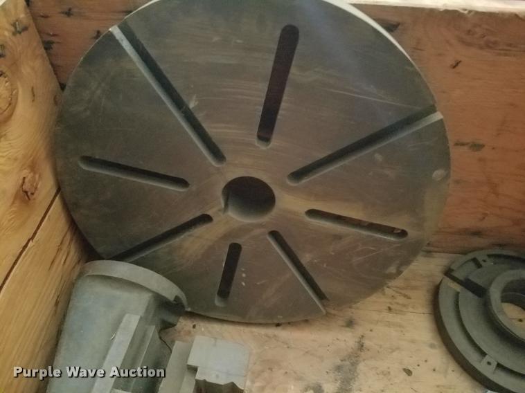 image for item DF9287 Cincinnati lathe