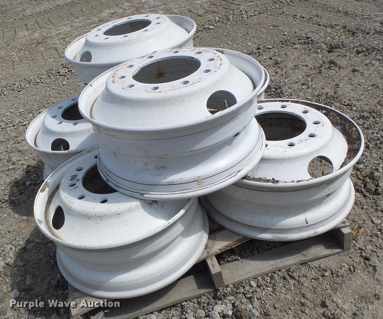 image for item DF9288 (6) 22.5x8.25 steel wheels