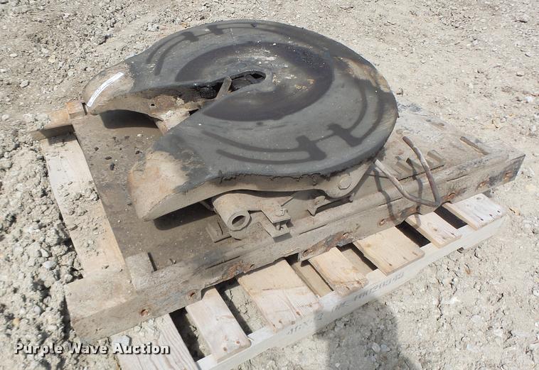 image for item DF9289 Fifth wheel plate