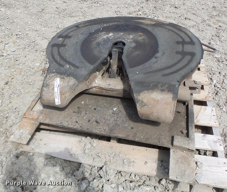 image for item DF9289 Fifth wheel plate