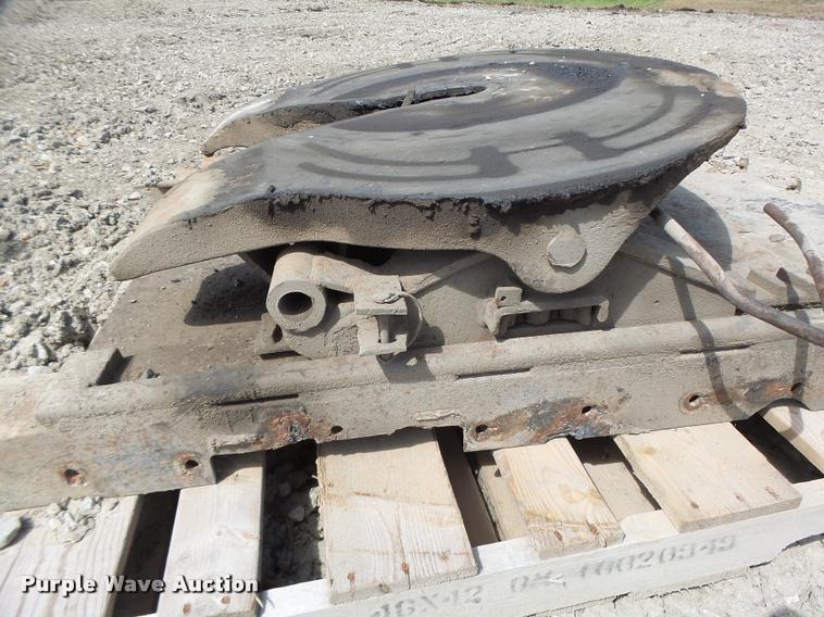 image for item DF9289 Fifth wheel plate