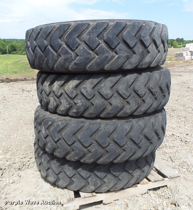 image for item DF9290 (4) Double Coin 14.00R24 tires