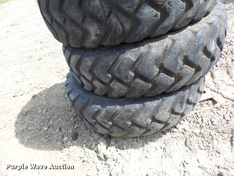 image for item DF9290 (4) Double Coin 14.00R24 tires