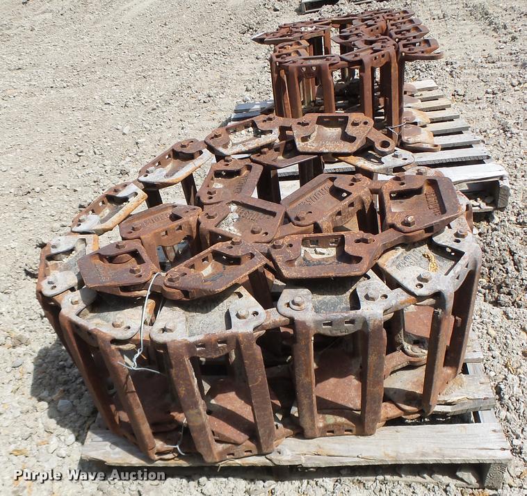 image for item DF9291 Grouser skid steer tracks