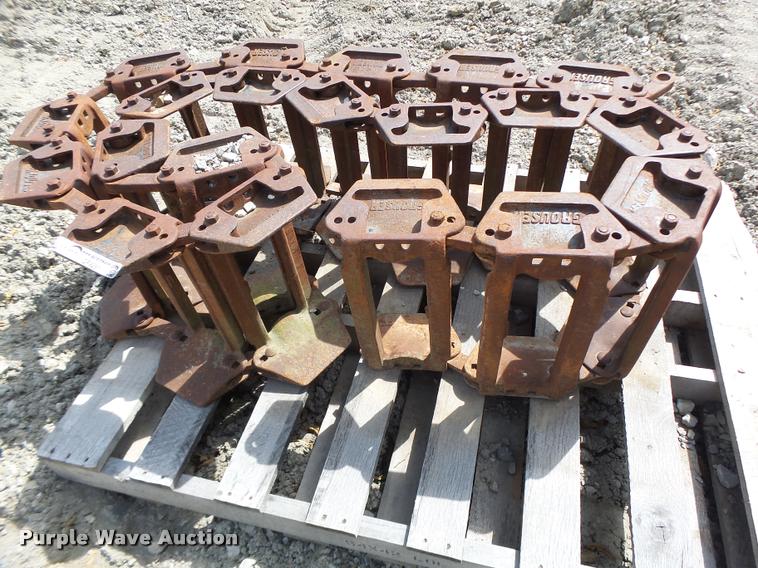image for item DF9291 Grouser skid steer tracks