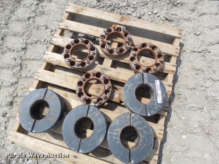 image for item DF9296 Skid steer wheel weights