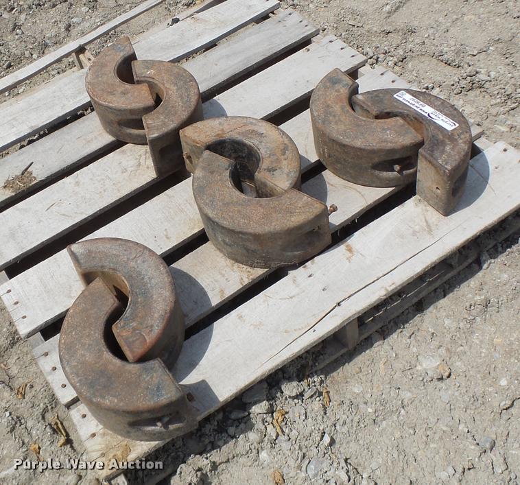 image for item DF9297 Skid steer wheel weights