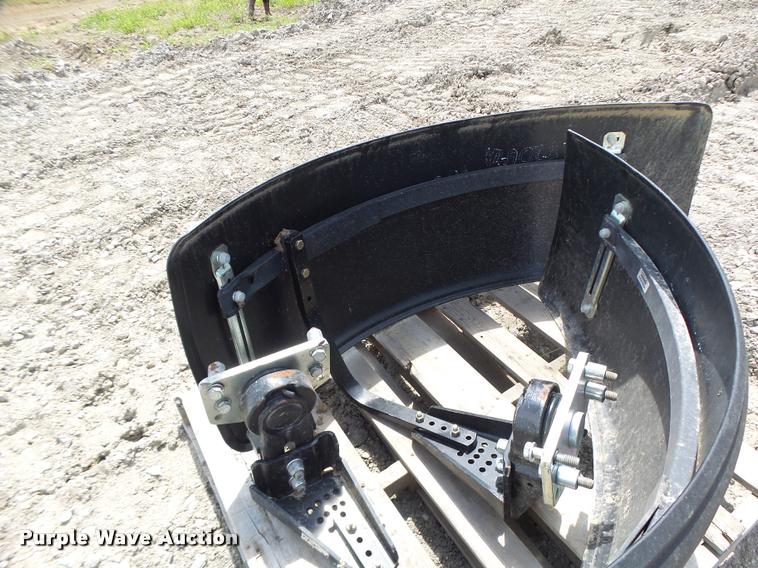 image for item DF9299 Tractor fenders