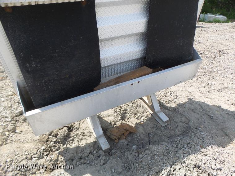 image for item DF9300 Aluminum headache rack