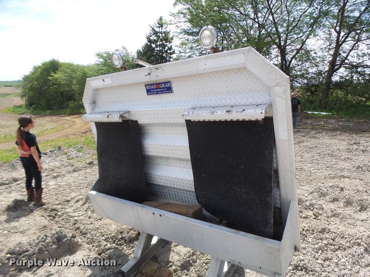 image for item DF9300 Aluminum headache rack