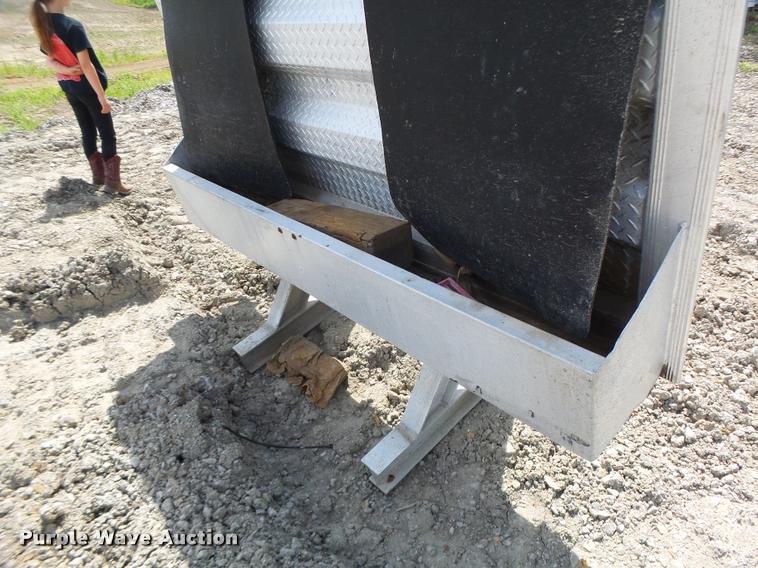 image for item DF9300 Aluminum headache rack