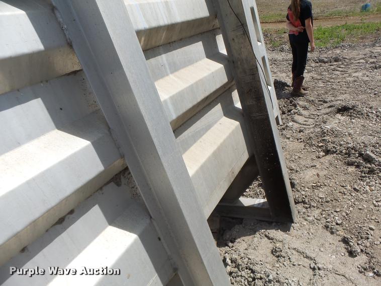 image for item DF9300 Aluminum headache rack