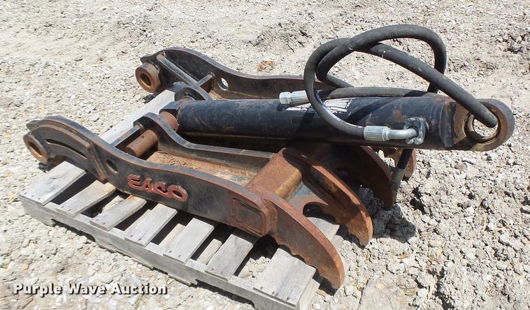 image for item DF9301 Esco hydraulic thumb