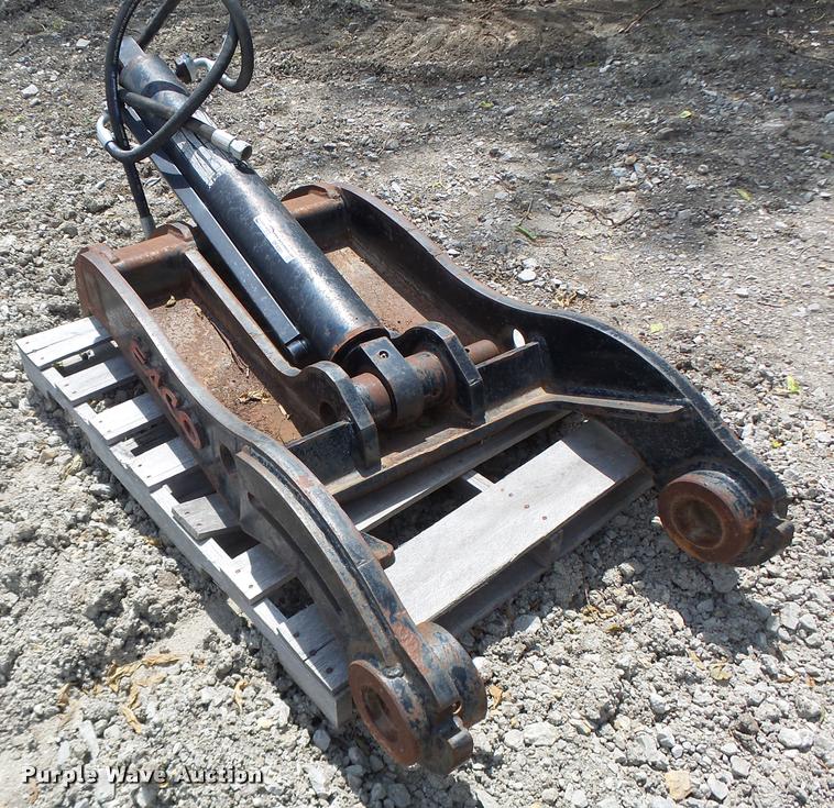 image for item DF9301 Esco hydraulic thumb