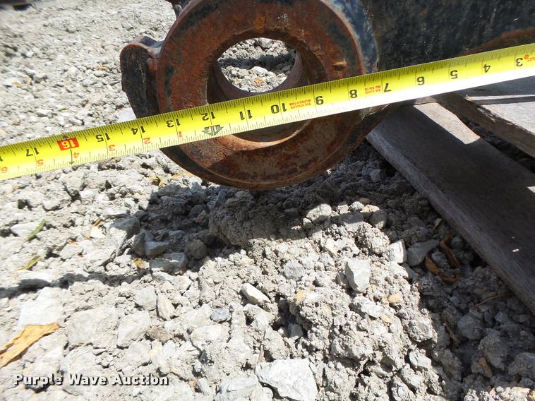 image for item DF9301 Esco hydraulic thumb