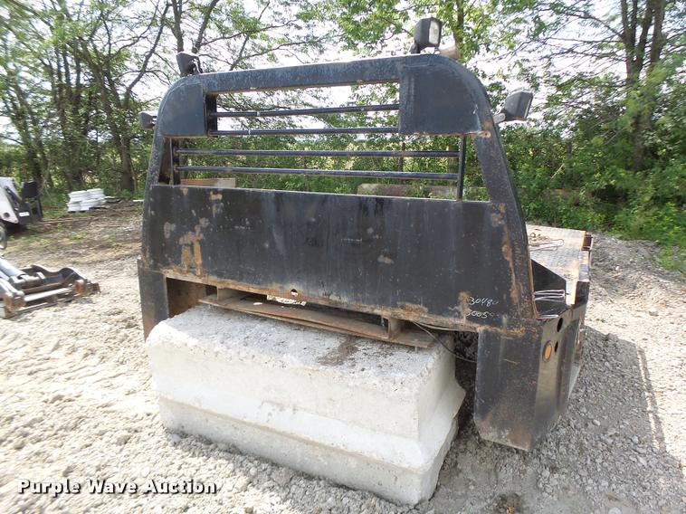 image for item DF9302 Flatbed