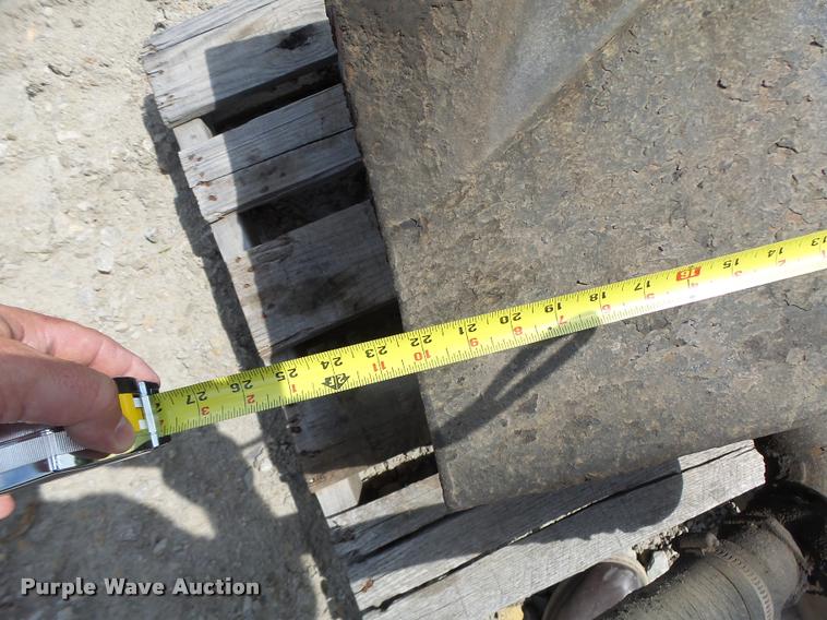 image for item DF9303 Hydraulic tank