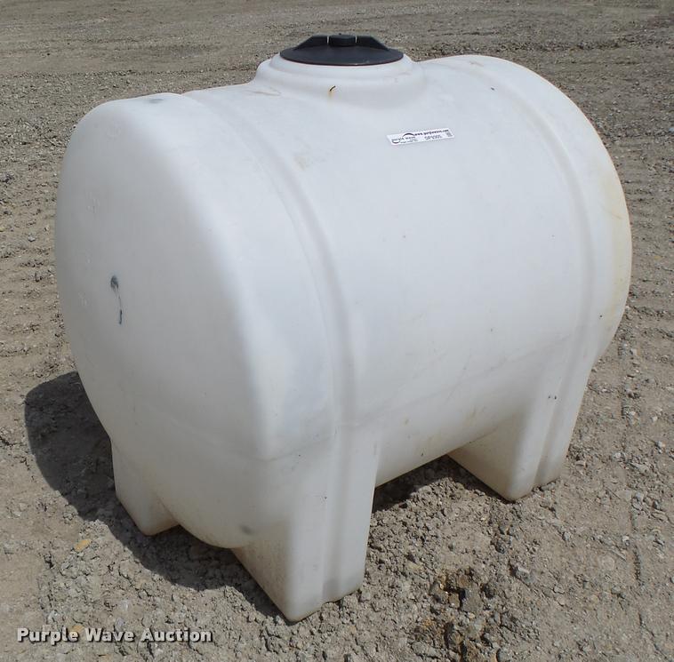 image for item DF9305 Poly tank