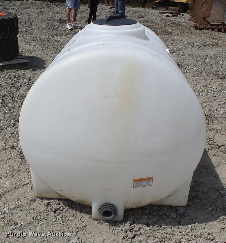 image for item DF9305 Poly tank