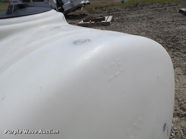 image for item DF9305 Poly tank